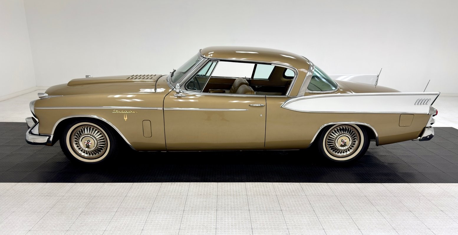 Studebaker-Golden-Hawk-1957-Hardtop-1