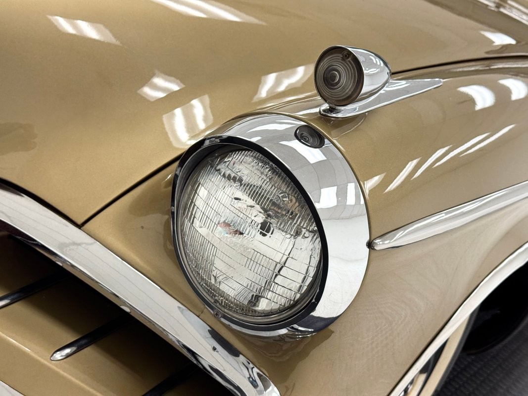 Studebaker-Golden-Hawk-1957-Hardtop-9