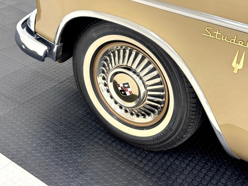 Studebaker-Golden-hawk-1957-Tiara-Gold-Gold-10