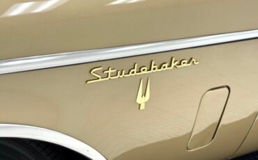 Studebaker-Golden-hawk-1957-Tiara-Gold-Gold-11