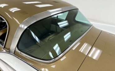 Studebaker-Golden-hawk-1957-Tiara-Gold-Gold-17
