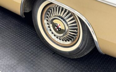 Studebaker-Golden-hawk-1957-Tiara-Gold-Gold-18