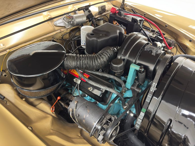 Studebaker-Golden-hawk-1957-Tiara-Gold-Gold-24