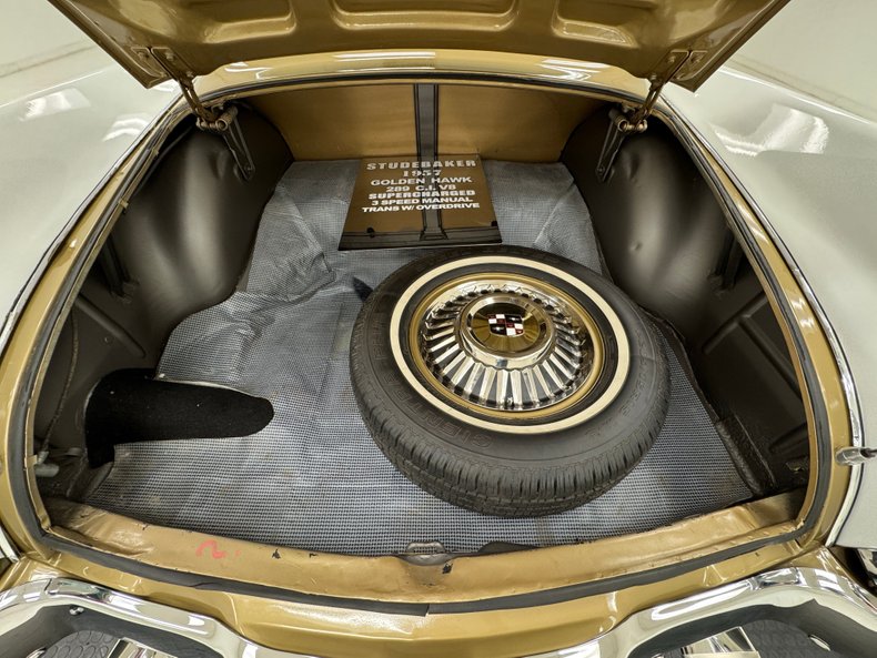 Studebaker-Golden-hawk-1957-Tiara-Gold-Gold-29