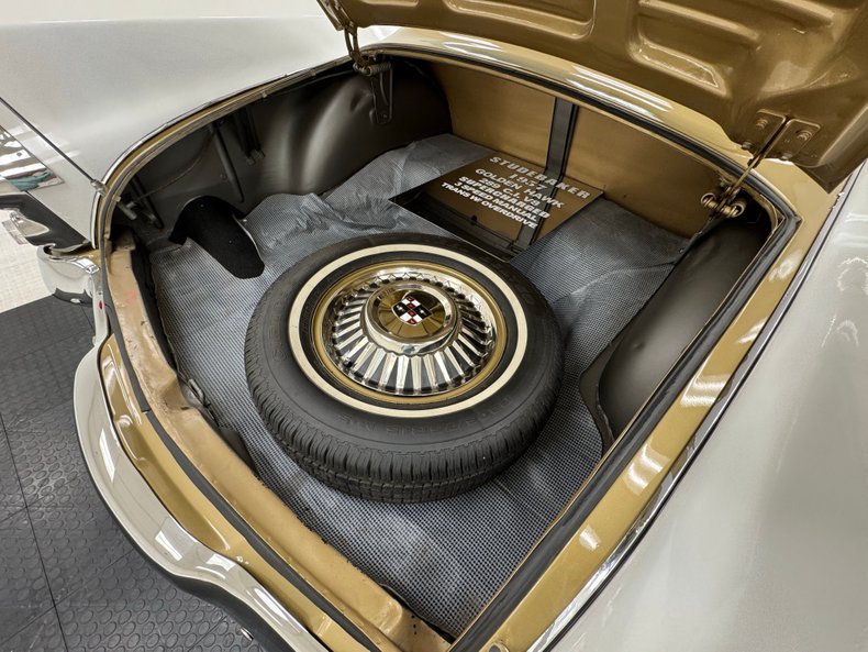 Studebaker-Golden-hawk-1957-Tiara-Gold-Gold-30