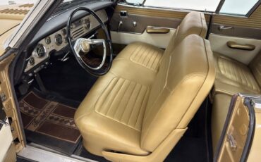 Studebaker-Golden-hawk-1957-Tiara-Gold-Gold-38