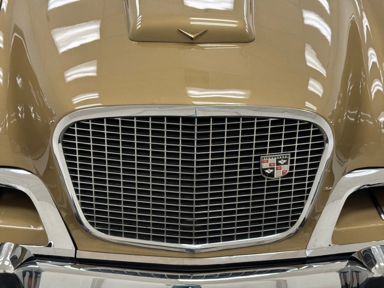 Studebaker-Golden-hawk-1957-Tiara-Gold-Gold-8
