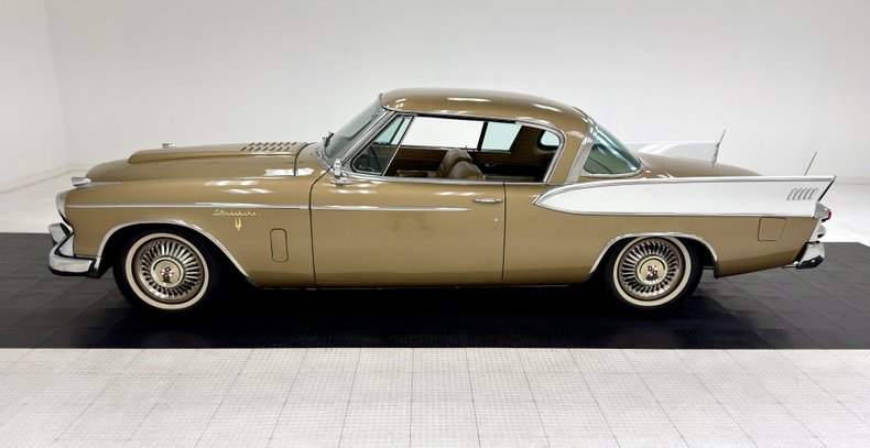 Studebaker-Golden-hawk-1957-Tiara-Gold-Gold