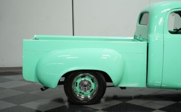 Studebaker-Pickup-1948-Pickup-Truck-23