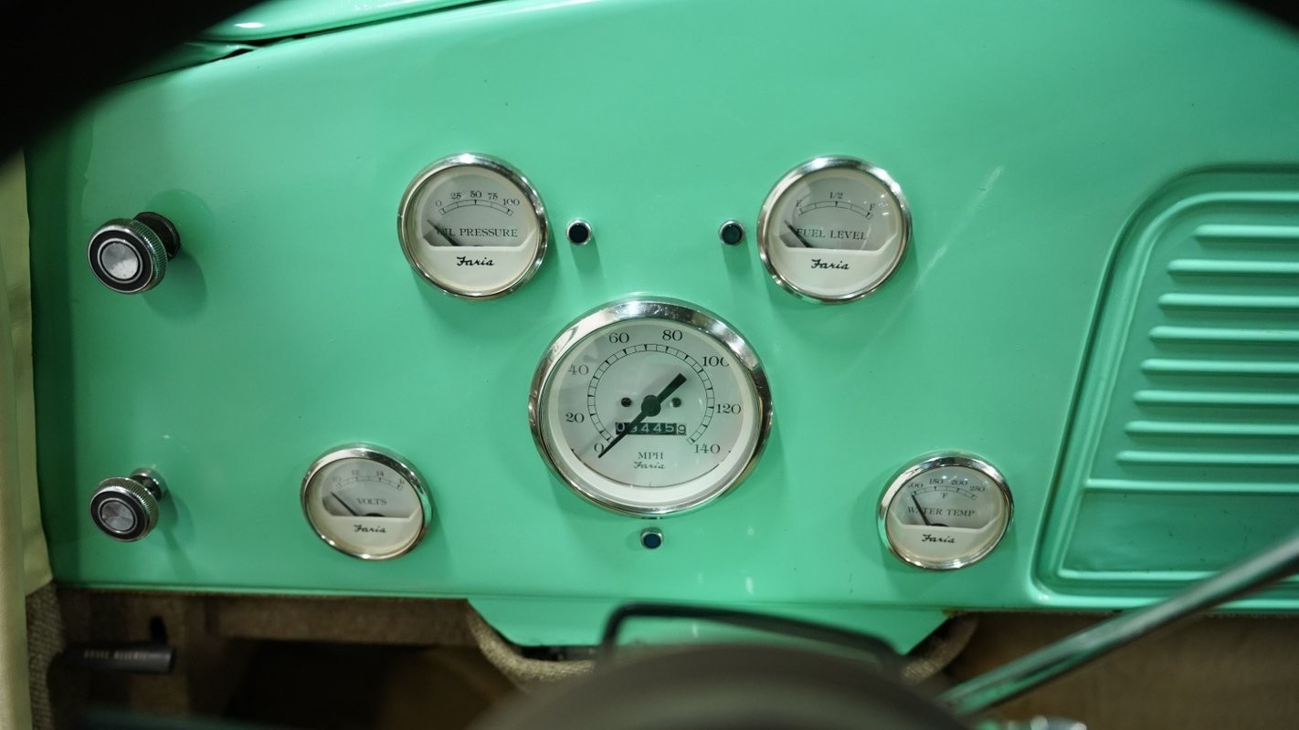 Studebaker-Pickup-1948-Pickup-Truck-31