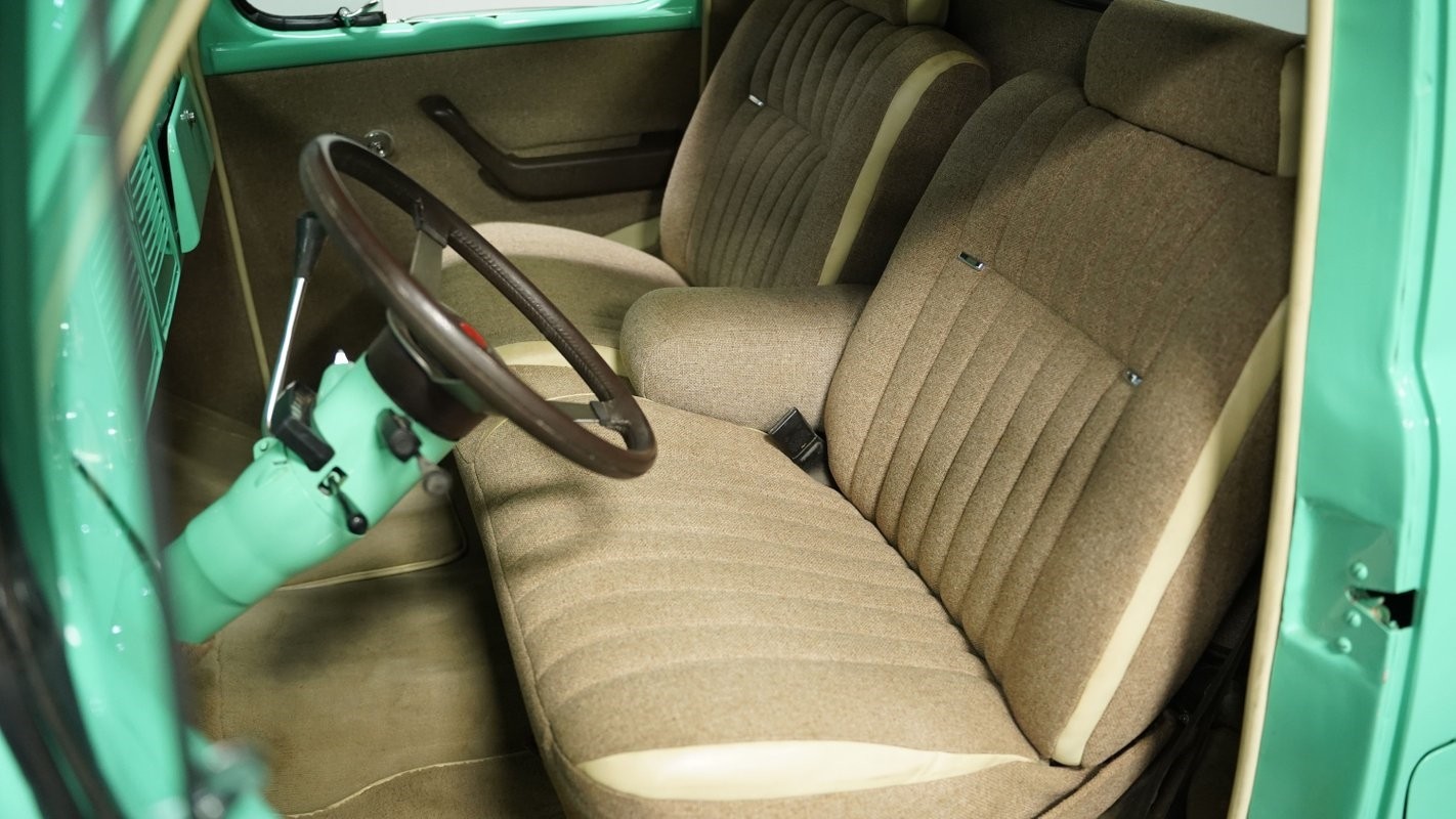 Studebaker-Pickup-1948-Pickup-Truck-33