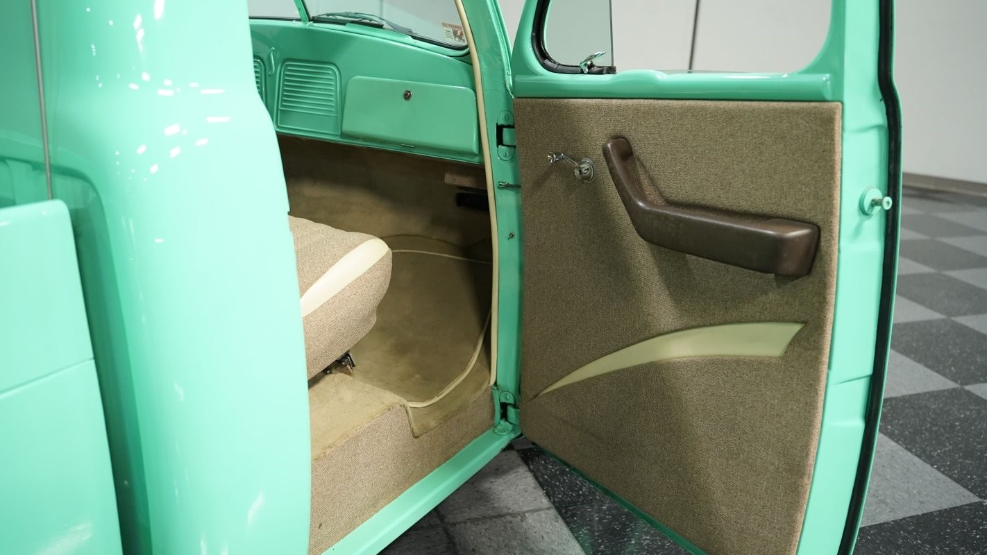 Studebaker-Pickup-1948-Pickup-Truck-37