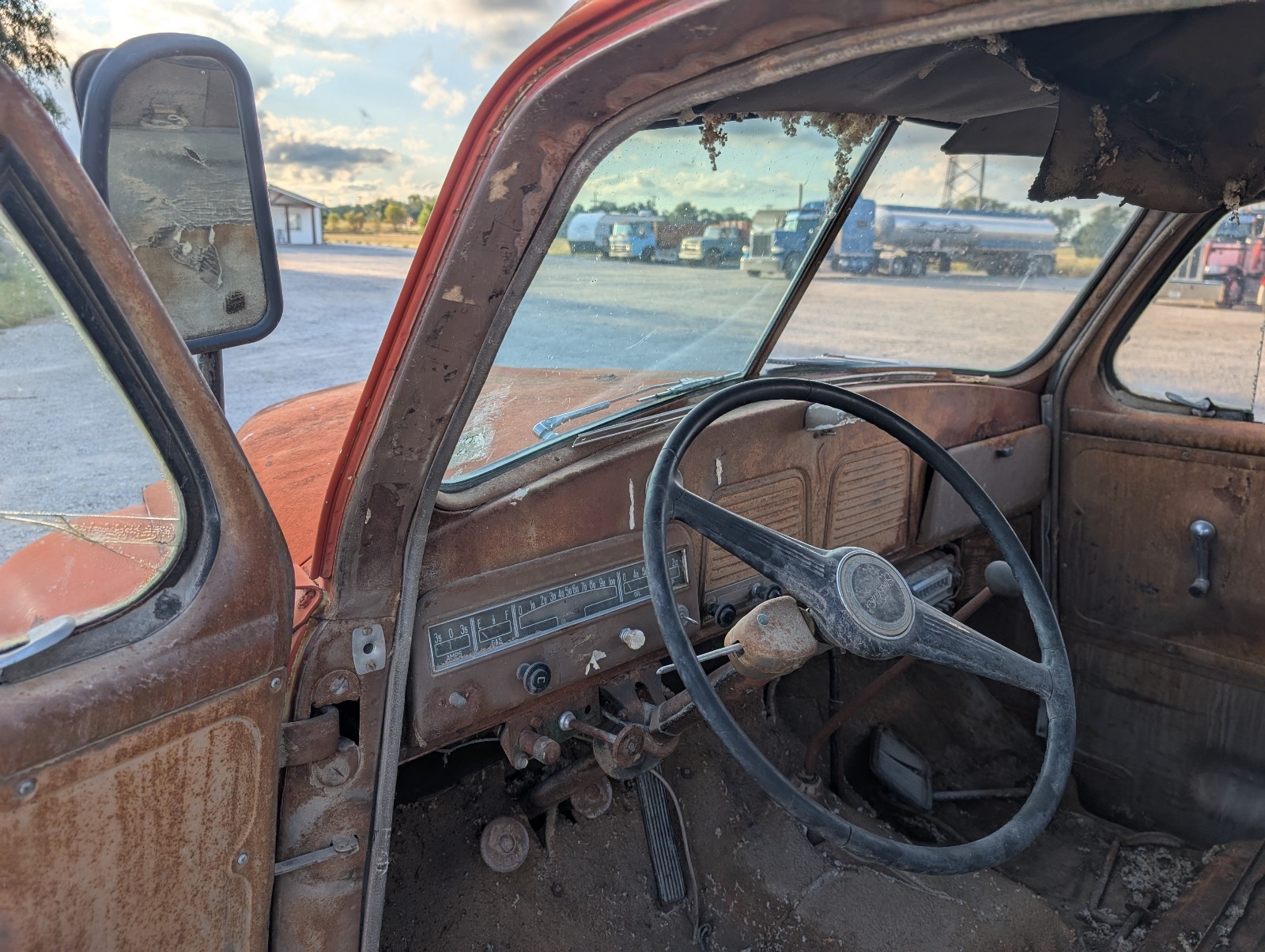 Studebaker-Pickup-1949-13
