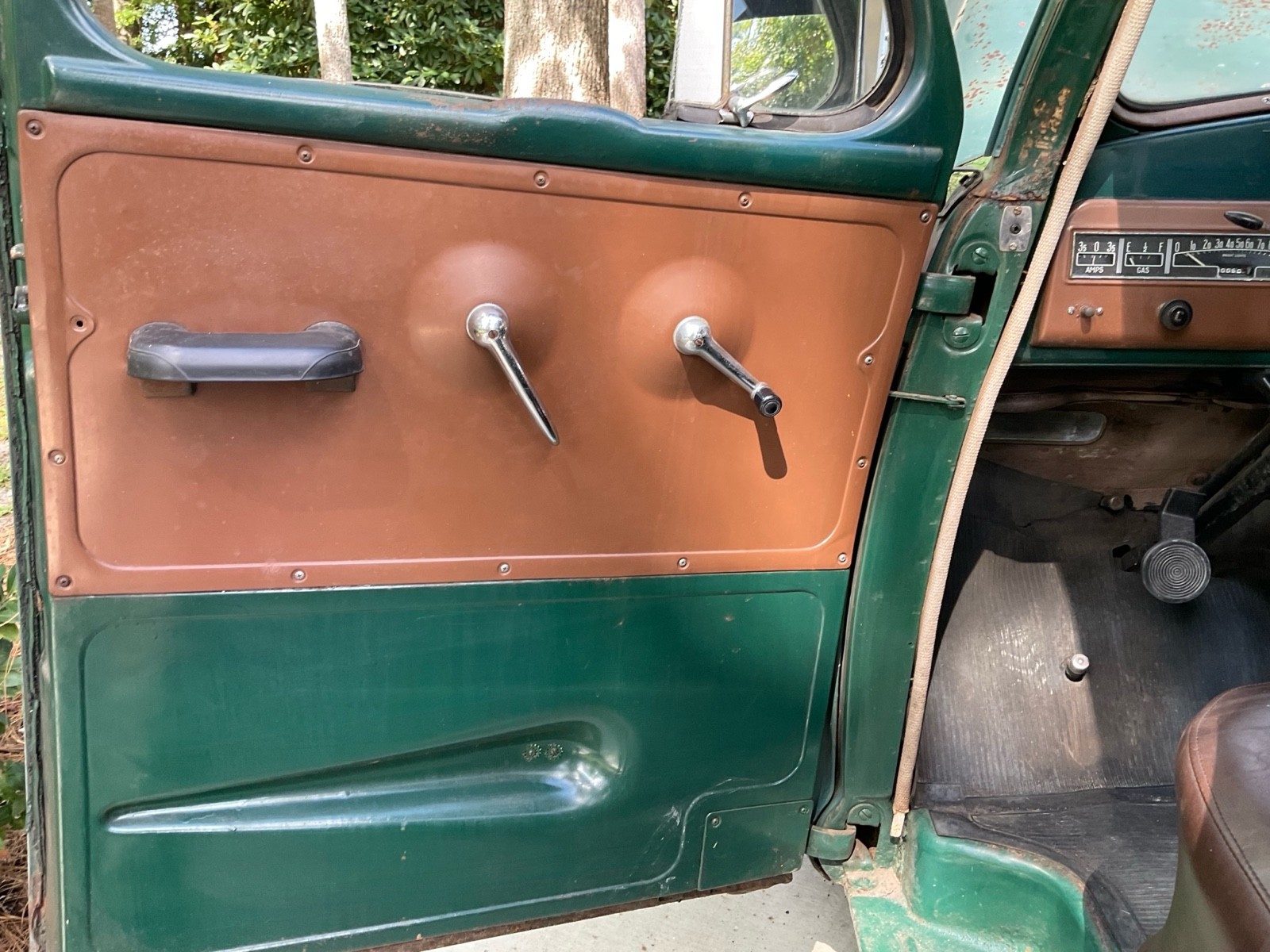 Studebaker-Pickup-1949-15