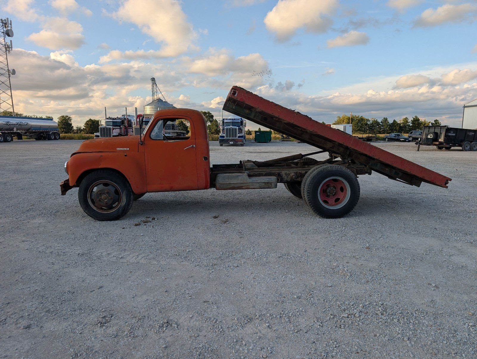 Studebaker-Pickup-1949-2