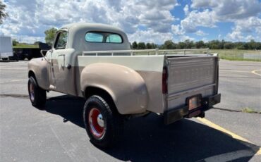 Studebaker-Truck-1952-Tan-Cream-Tan-19
