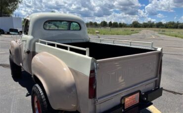 Studebaker-Truck-1952-Tan-Cream-Tan-22