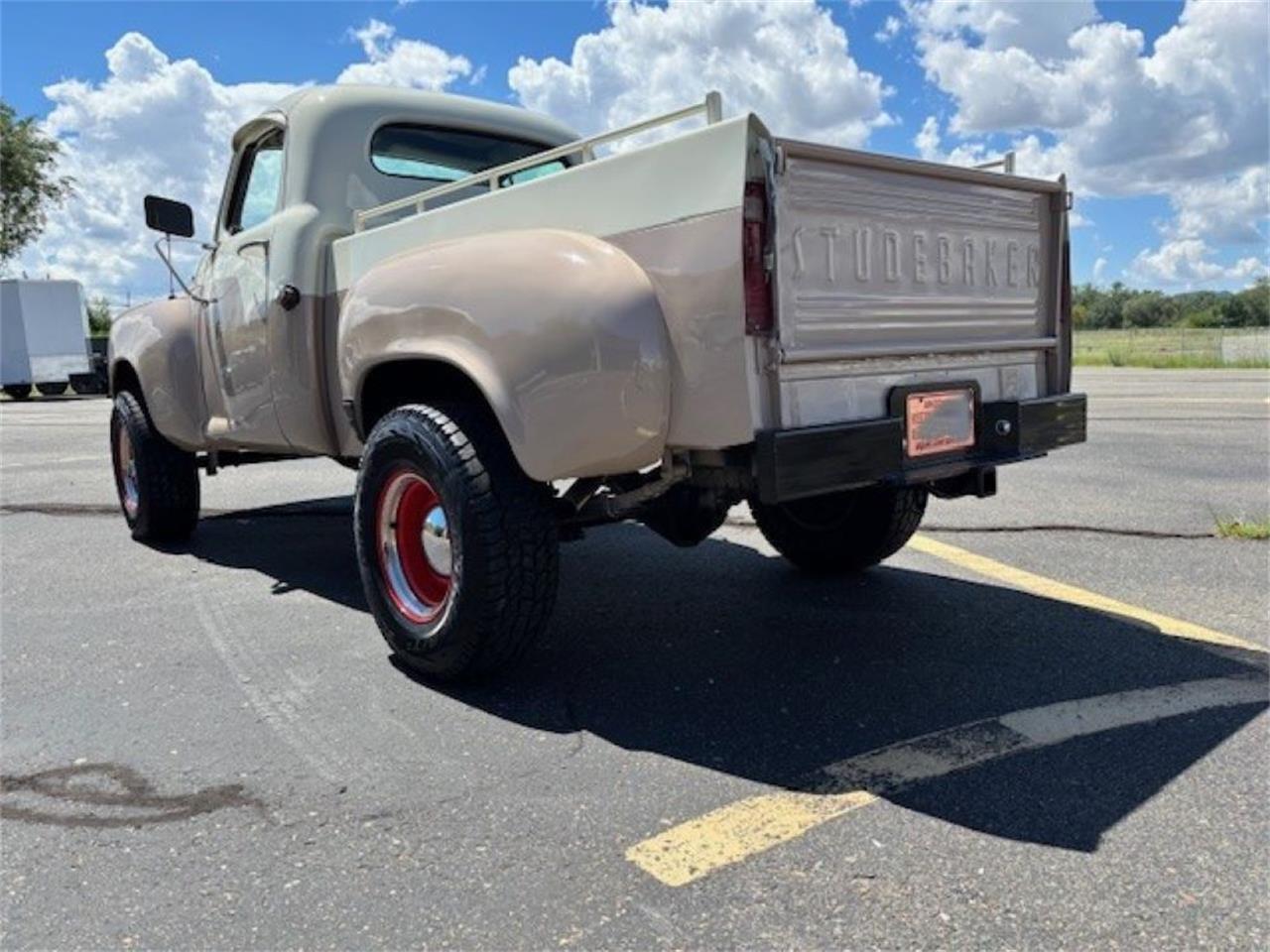 Studebaker-Truck-1952-Tan-Cream-Tan-25