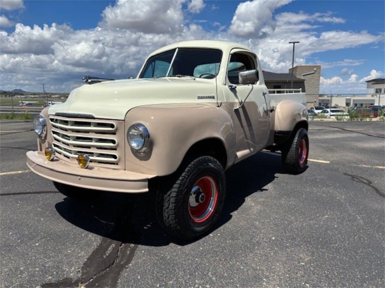 Studebaker-Truck-1952-Tan-Cream-Tan-26