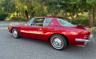 Studebaker-avanti-1964-red-1