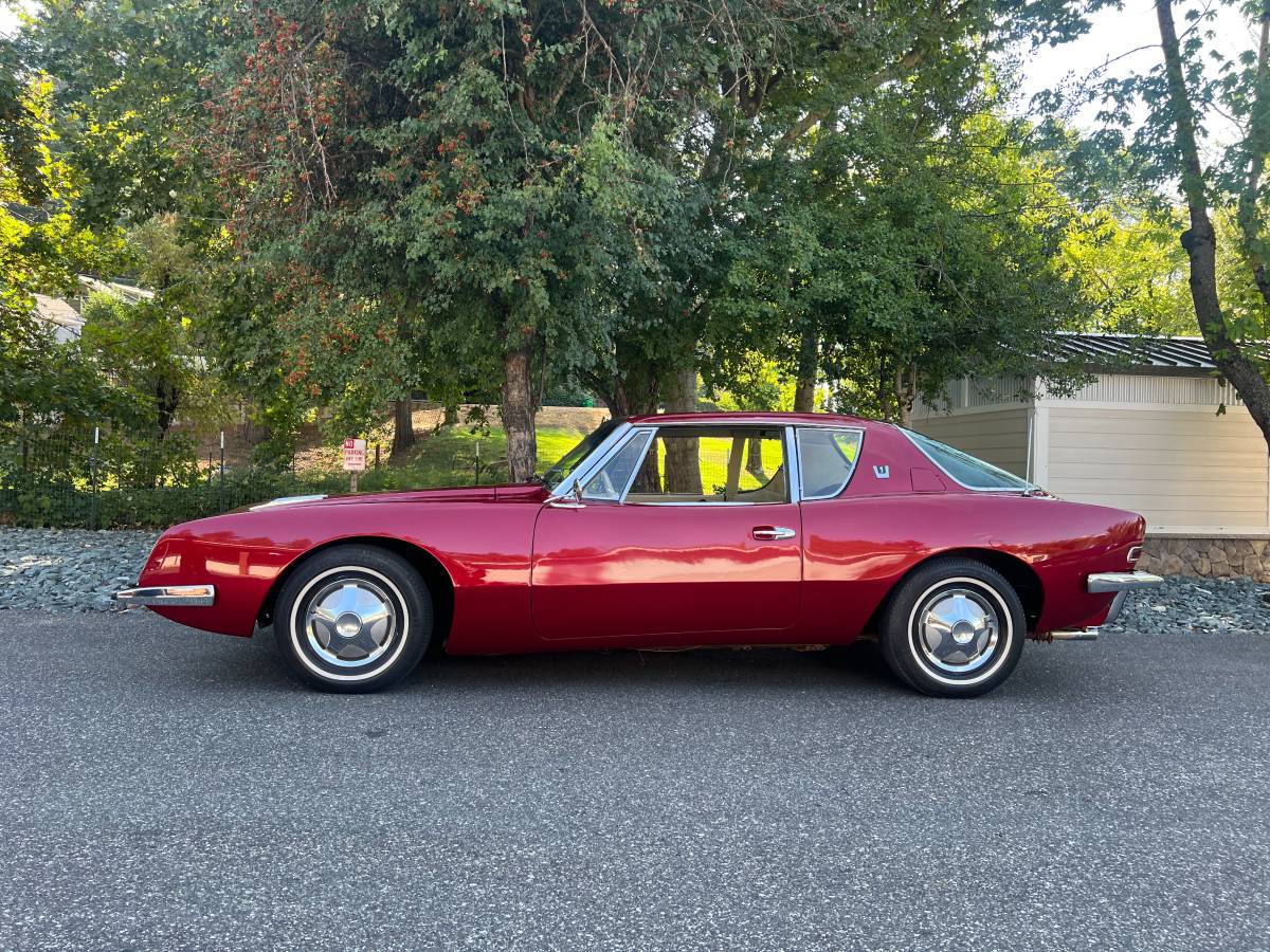 Studebaker-avanti-1964-red-17