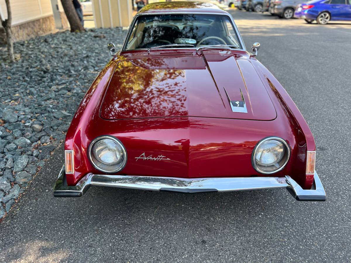 Studebaker-avanti-1964-red-8