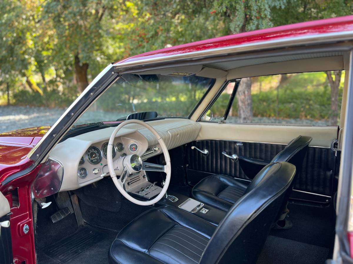 Studebaker-avanti-1964-red-9