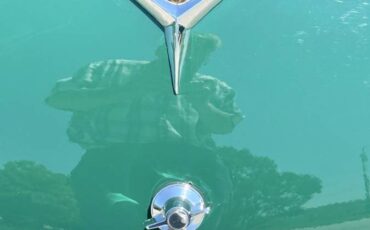 Studebaker-commander-starliner-1953-green-10