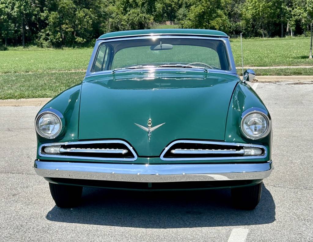 Studebaker-commander-starliner-1953-green-5