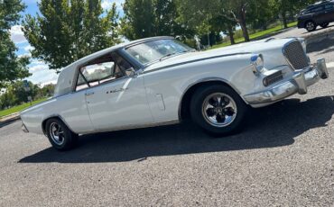 Studebaker-gran-tourismo-hawk-1963-white