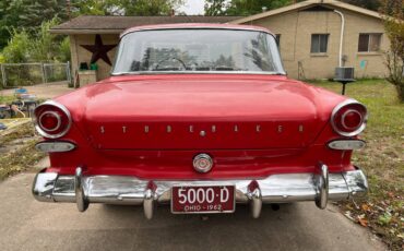 Studebaker-lark-1962-red-2