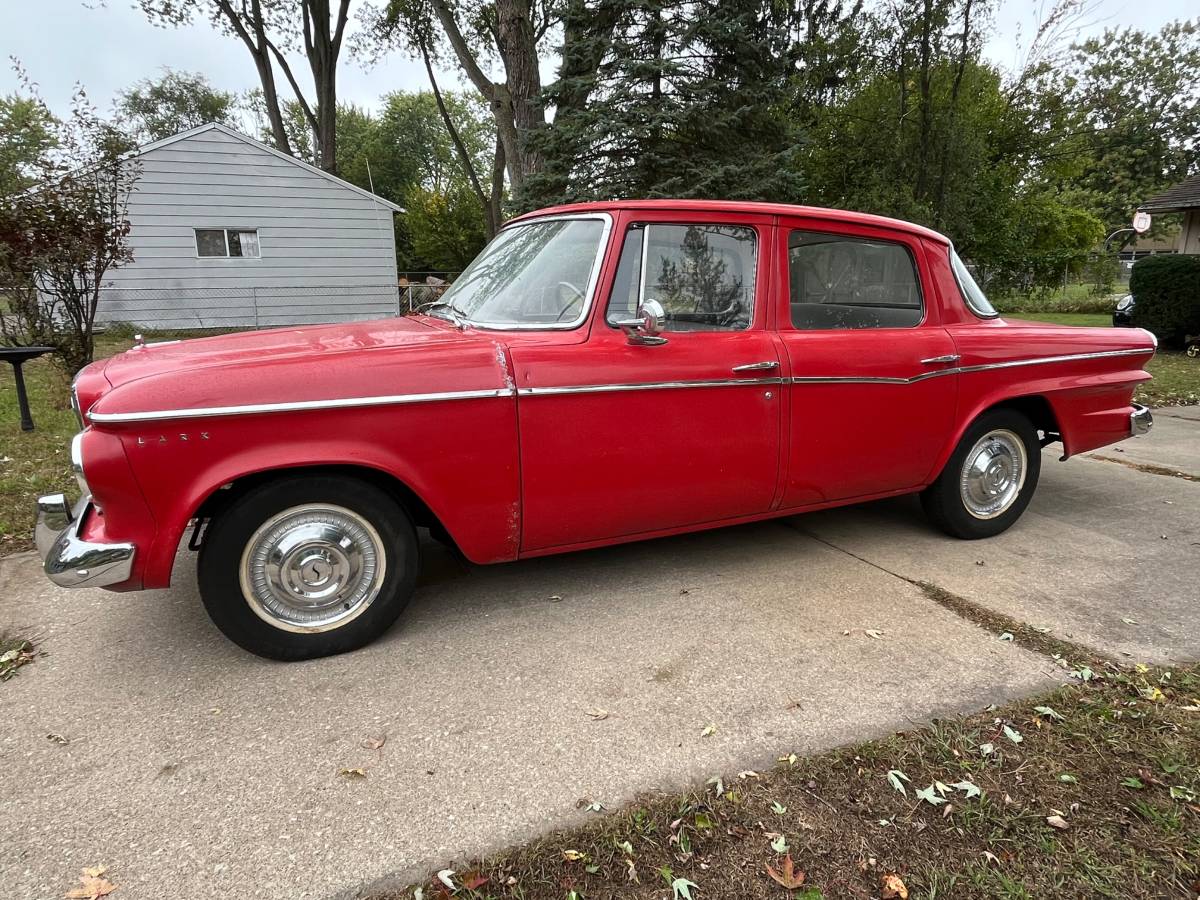 Studebaker-lark-1962-red