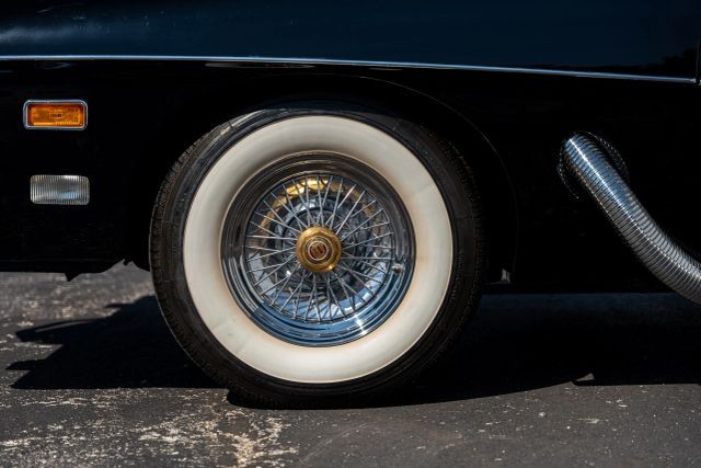 Stutz-Blackhawk-1978-Coupe-3