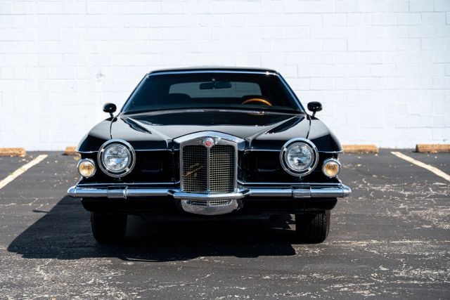 Stutz-Blackhawk-1978-Coupe-4