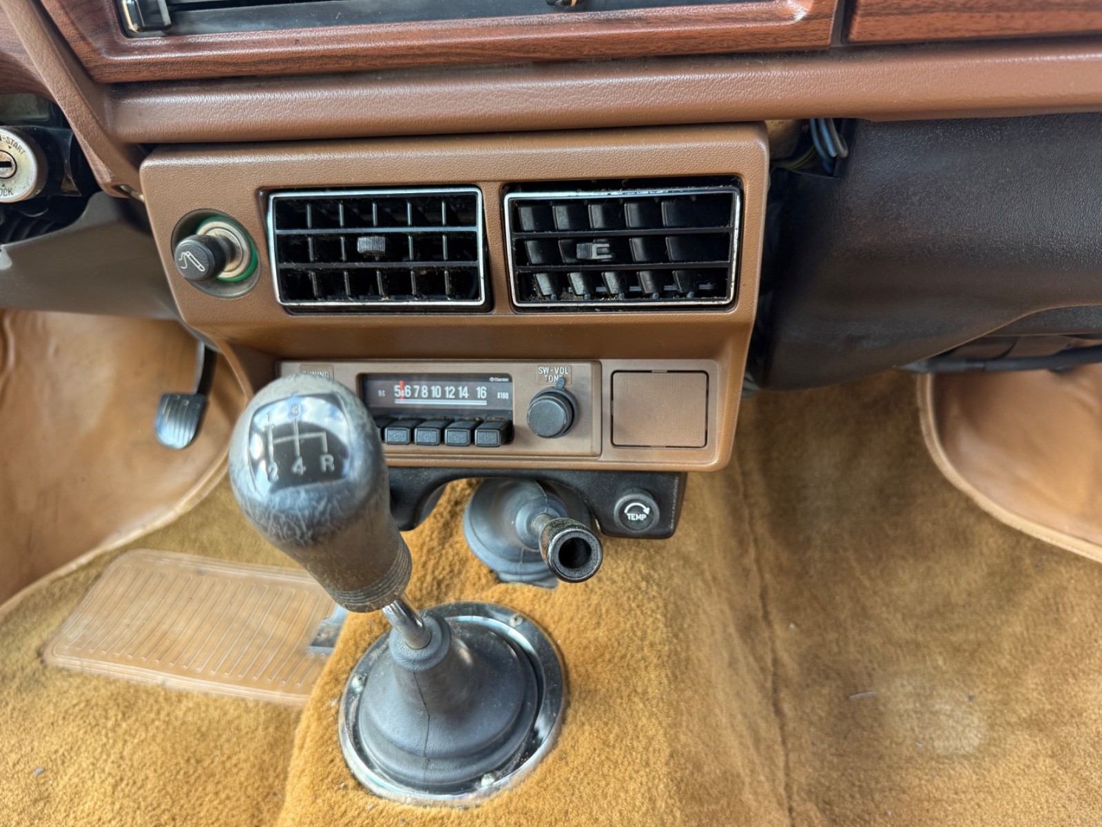 Subaru-Brat-1979-14