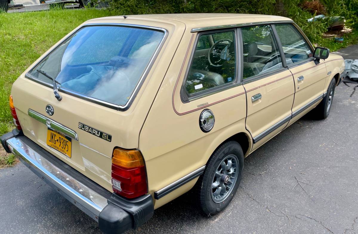 Subaru-gl-1983-1