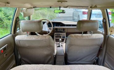 Subaru-gl-1983-4