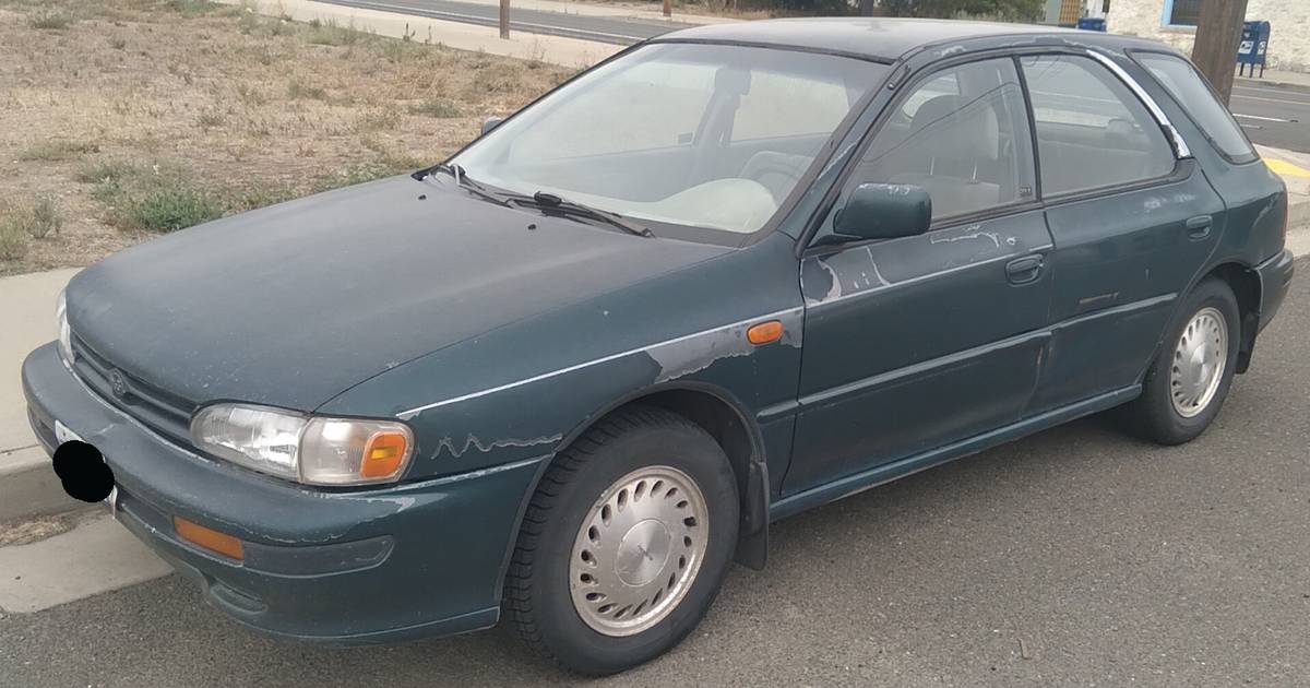 Subaru-impreza-1993-green
