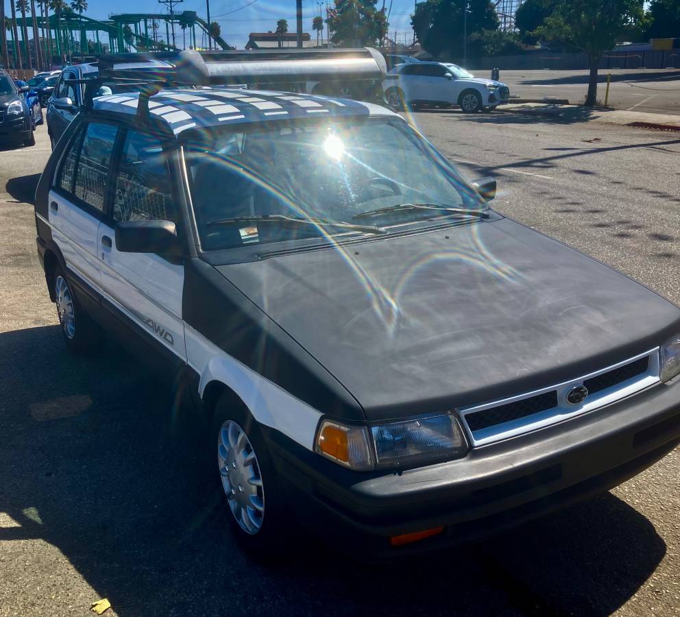 Subaru-justy-1990-white-1