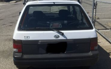 Subaru-justy-1990-white-3