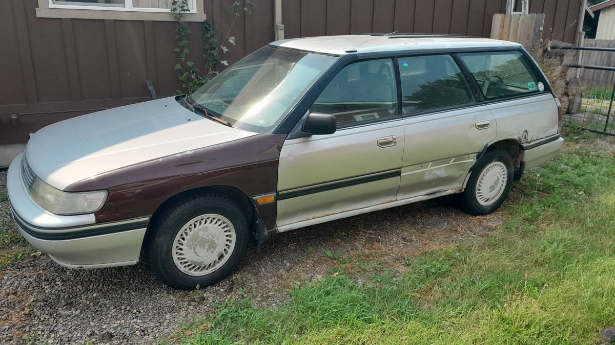 Subaru-legacy-1994-grey-1