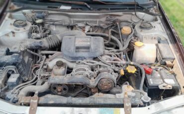Subaru-legacy-1994-grey-3