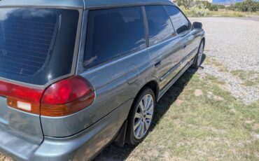 Subaru-legacy-1995-5