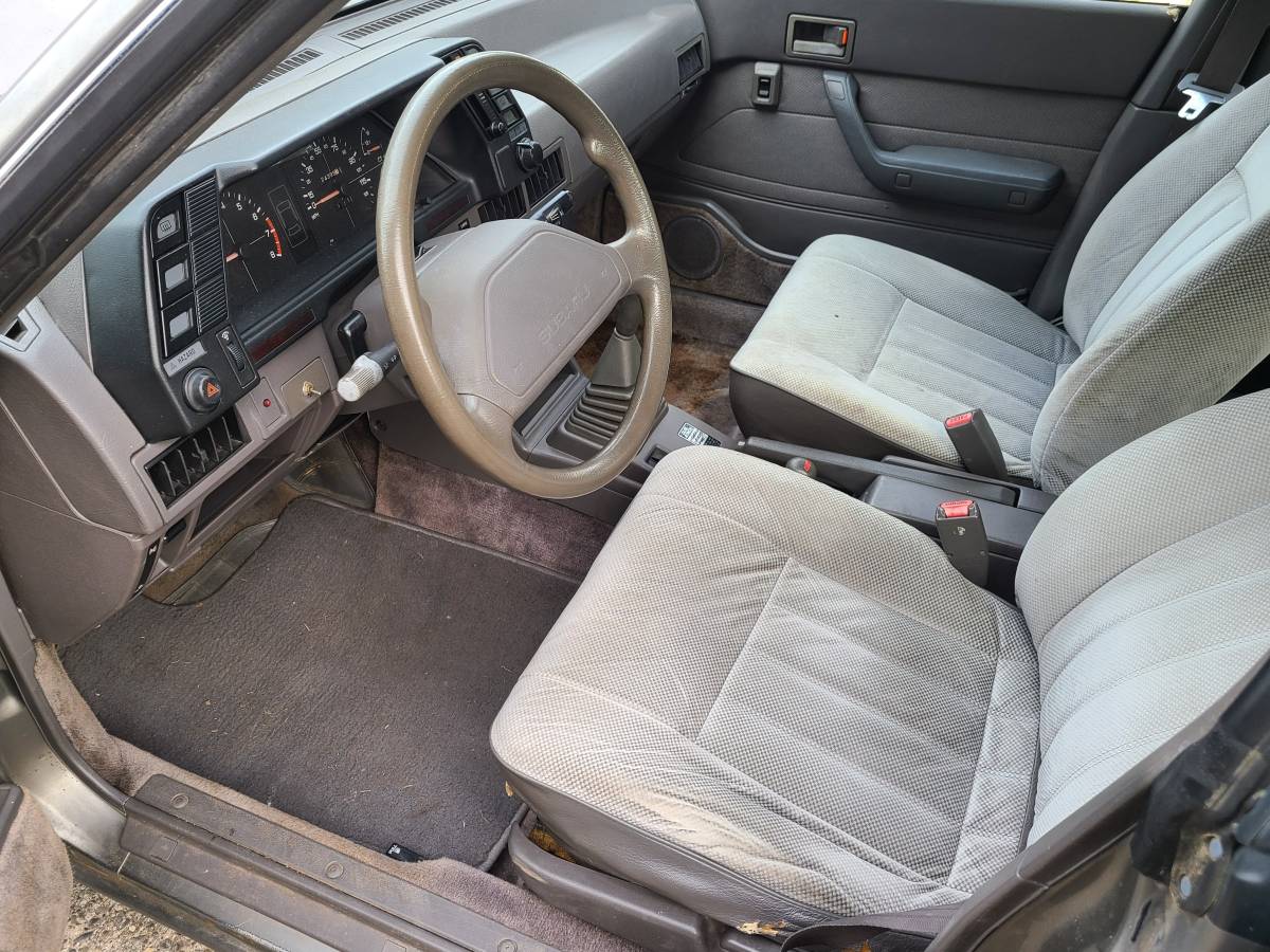 Subaru-loyale-1989-7