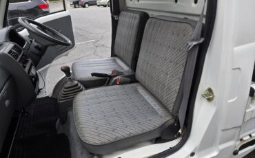 Subaru-sambar-1990-white-6