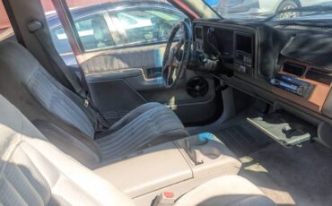 Suburban-2500-1993-purple-2