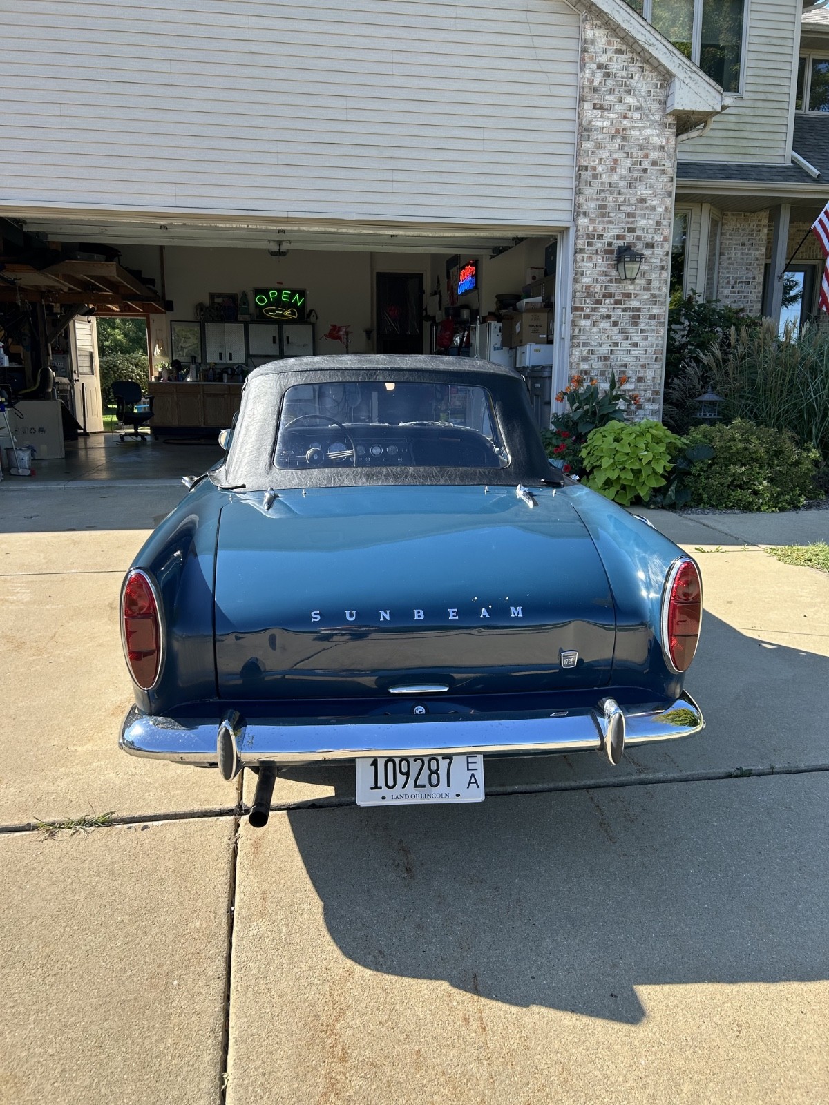 Sunbeam-Alpine-1967-Convertible-7