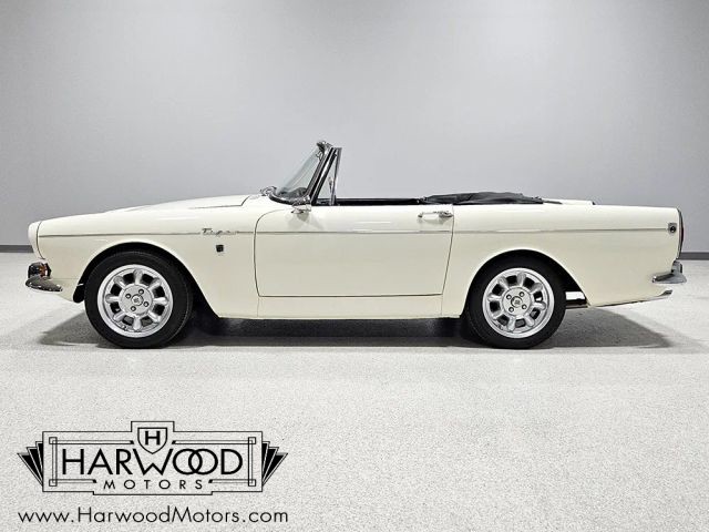 Sunbeam-Tiger-1965-Convertible-3