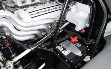 Superformance-Gt40-1966-Black-Black-12