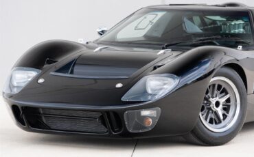 Superformance-Gt40-1966-Black-Black-15